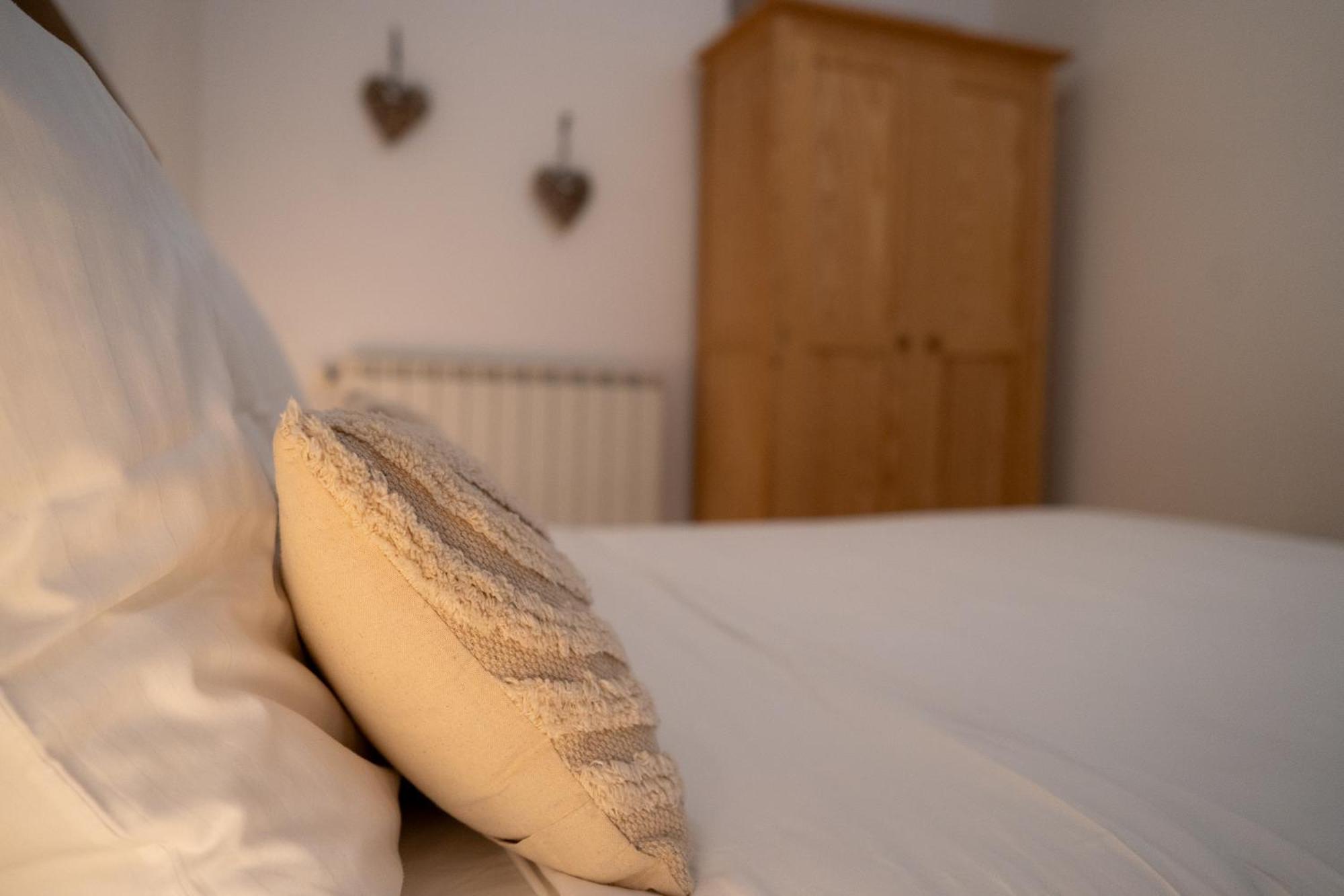 Ferienwohnung O Coeur Des Ocres Roussillon en Isere Exterior foto