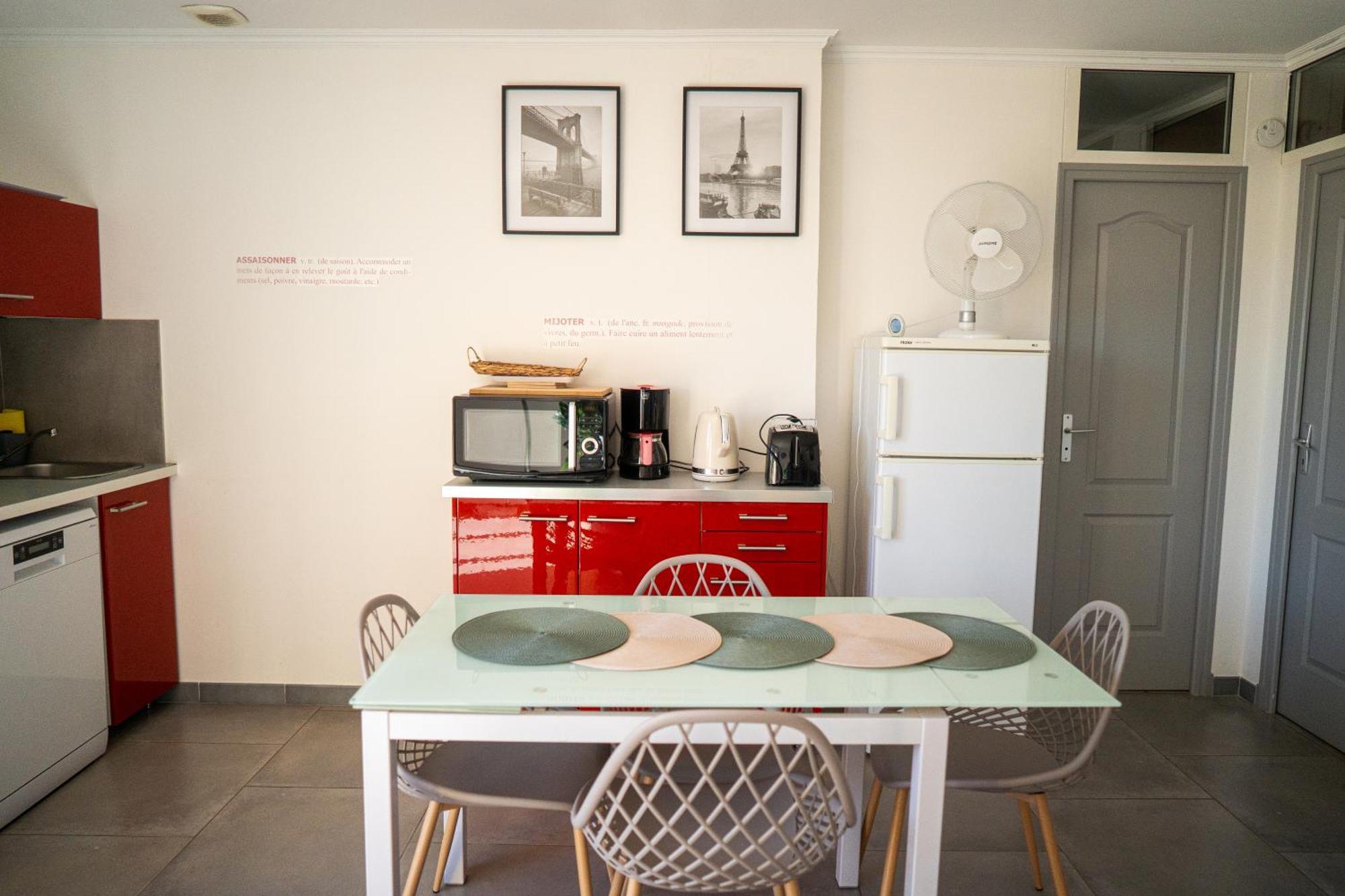 Ferienwohnung O Coeur Des Ocres Roussillon en Isere Exterior foto